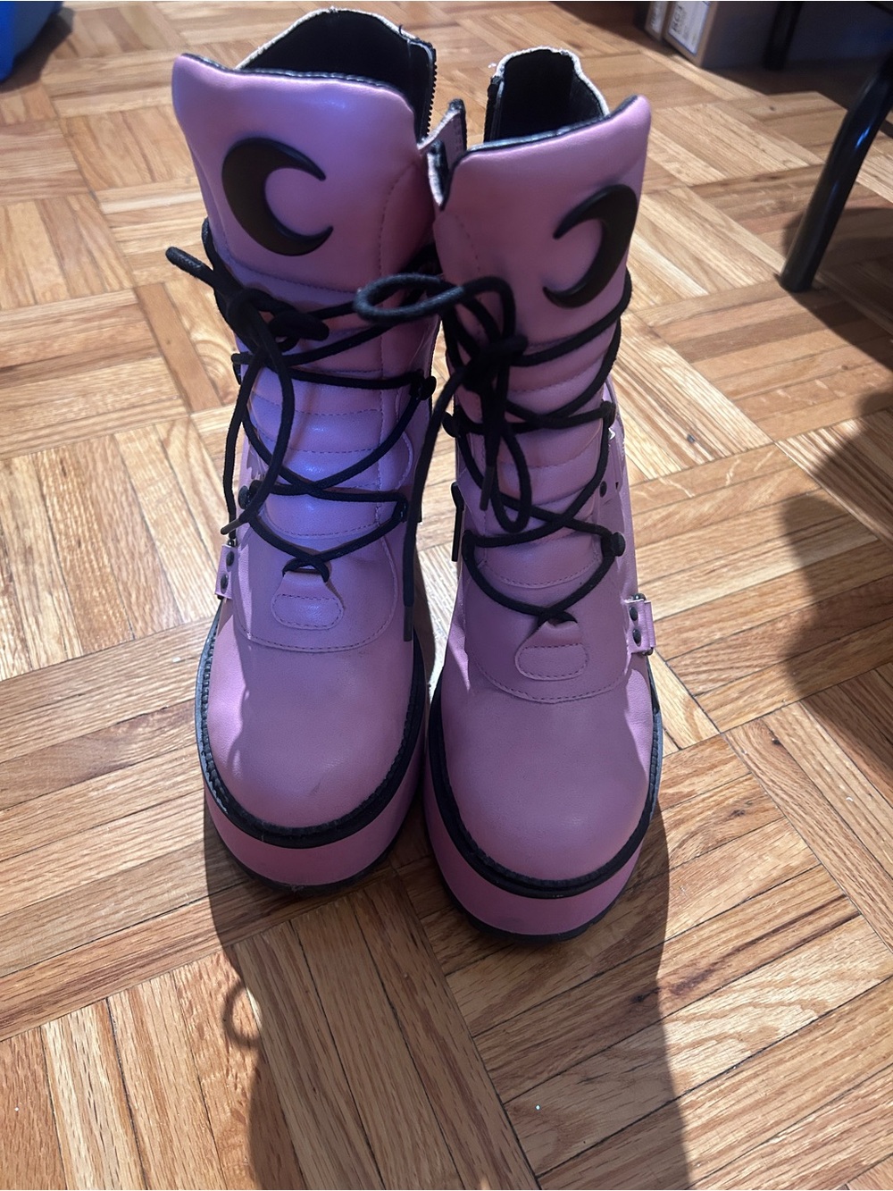PINK BROOM RIDER BOOTS Killstar - Picture 2 of 6